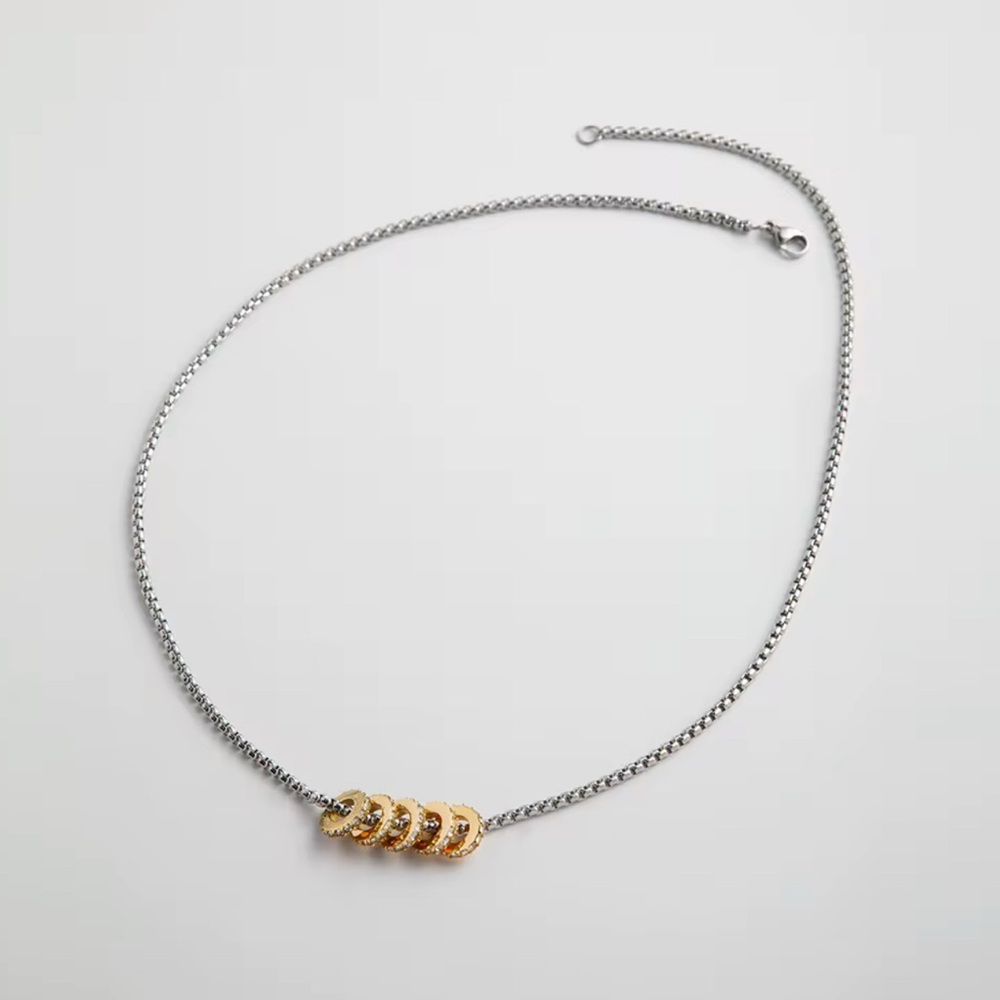 AMD Gold Necklace with Charm Rings - Picture 6 of 7